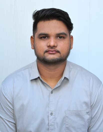 Portrait of Manav Mahilang, Engineer